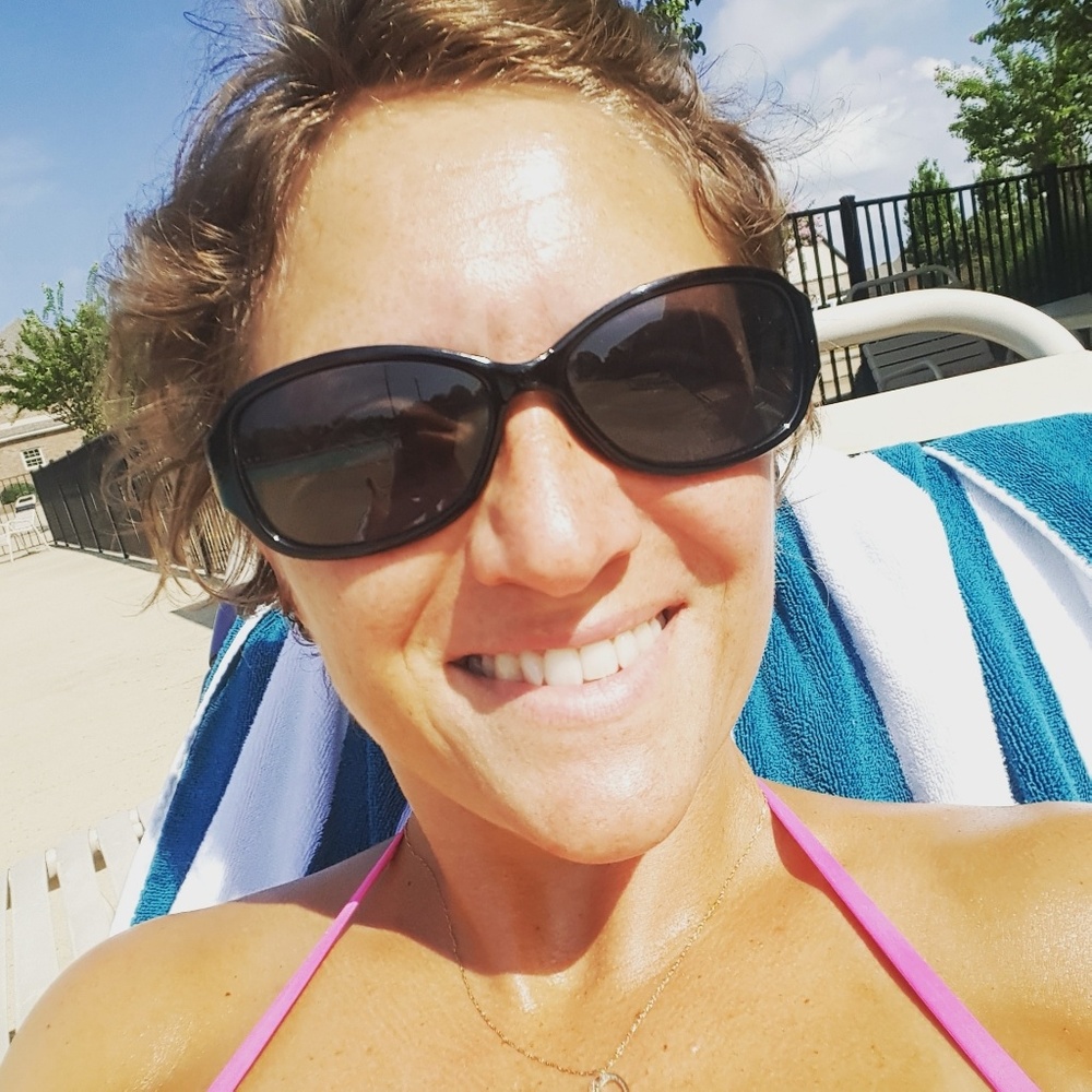 Meet your Posher, Andrea